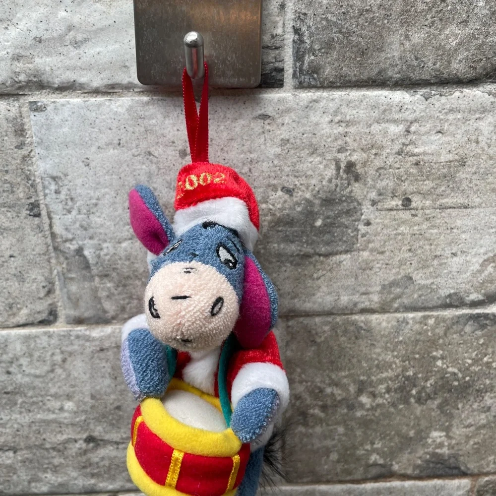 ❤️ DISNEY STORE 2002 EEYORE DRUMMER BOY STUFFED ORNAMENT